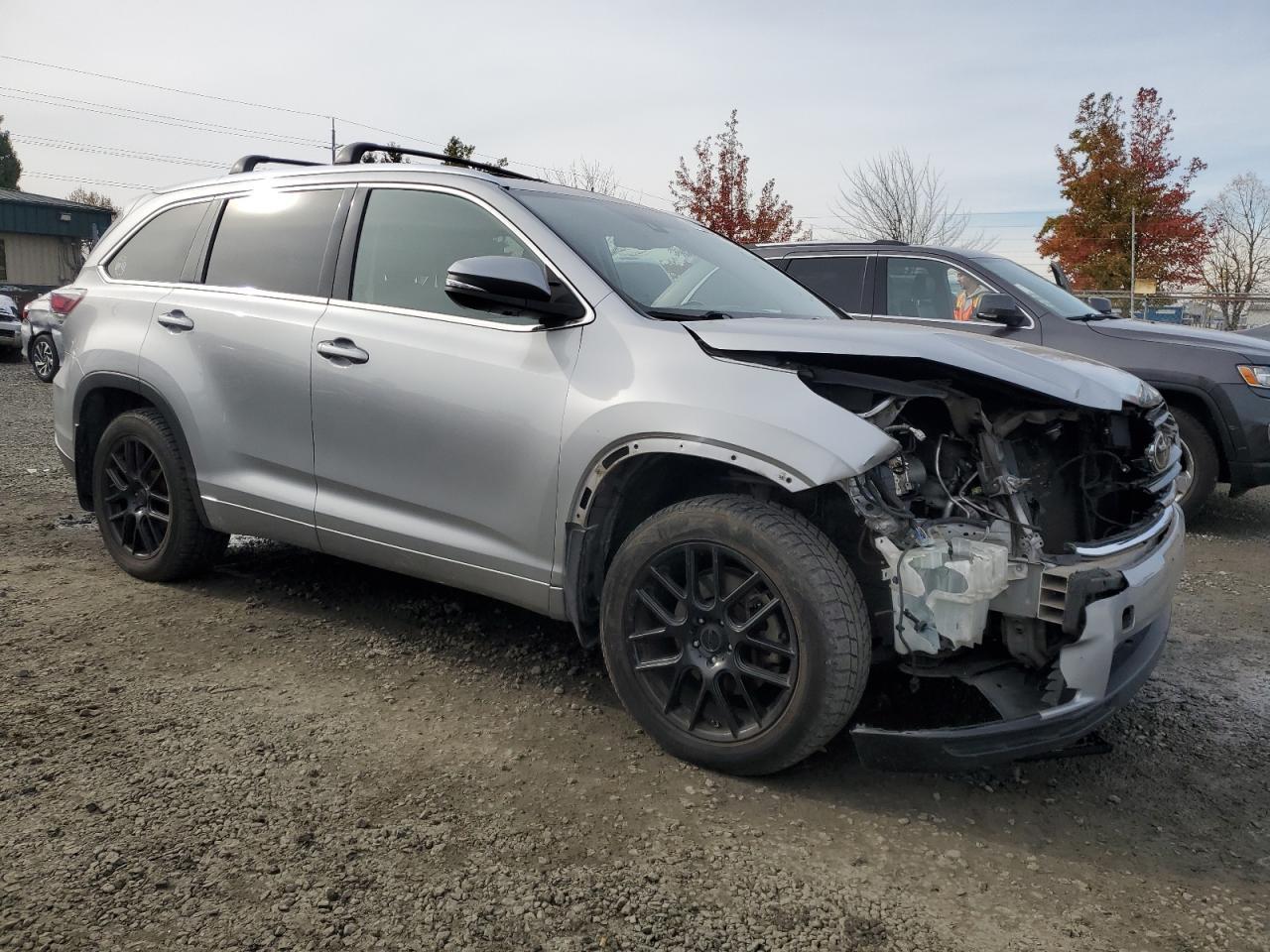 2015 TOYOTA HIGHLANDER