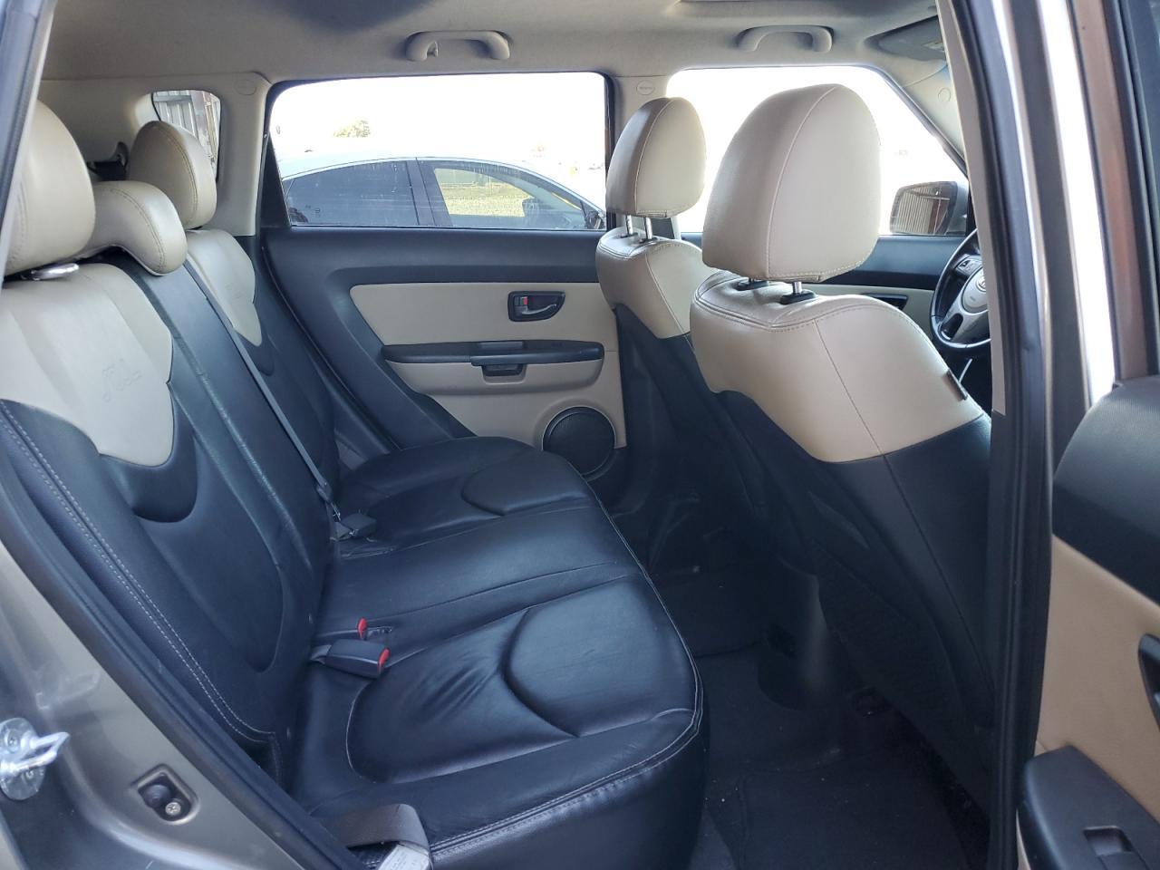 2011 KIA SOUL