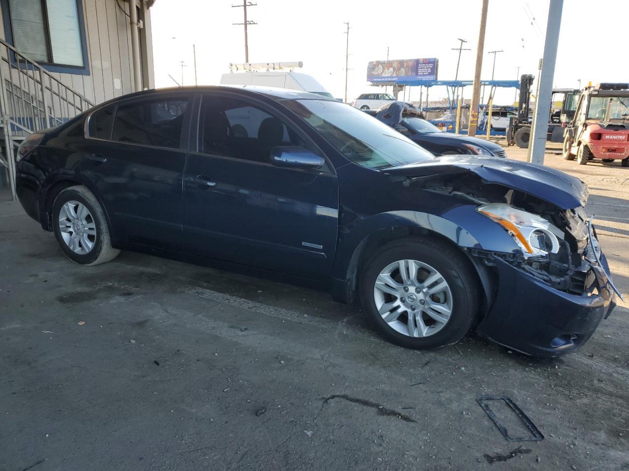 2011 NISSAN ALTIMA