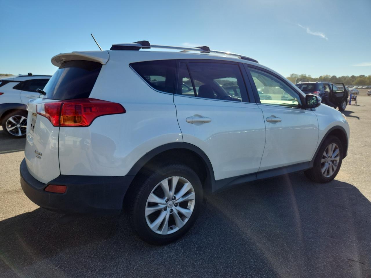 2014 TOYOTA RAV4