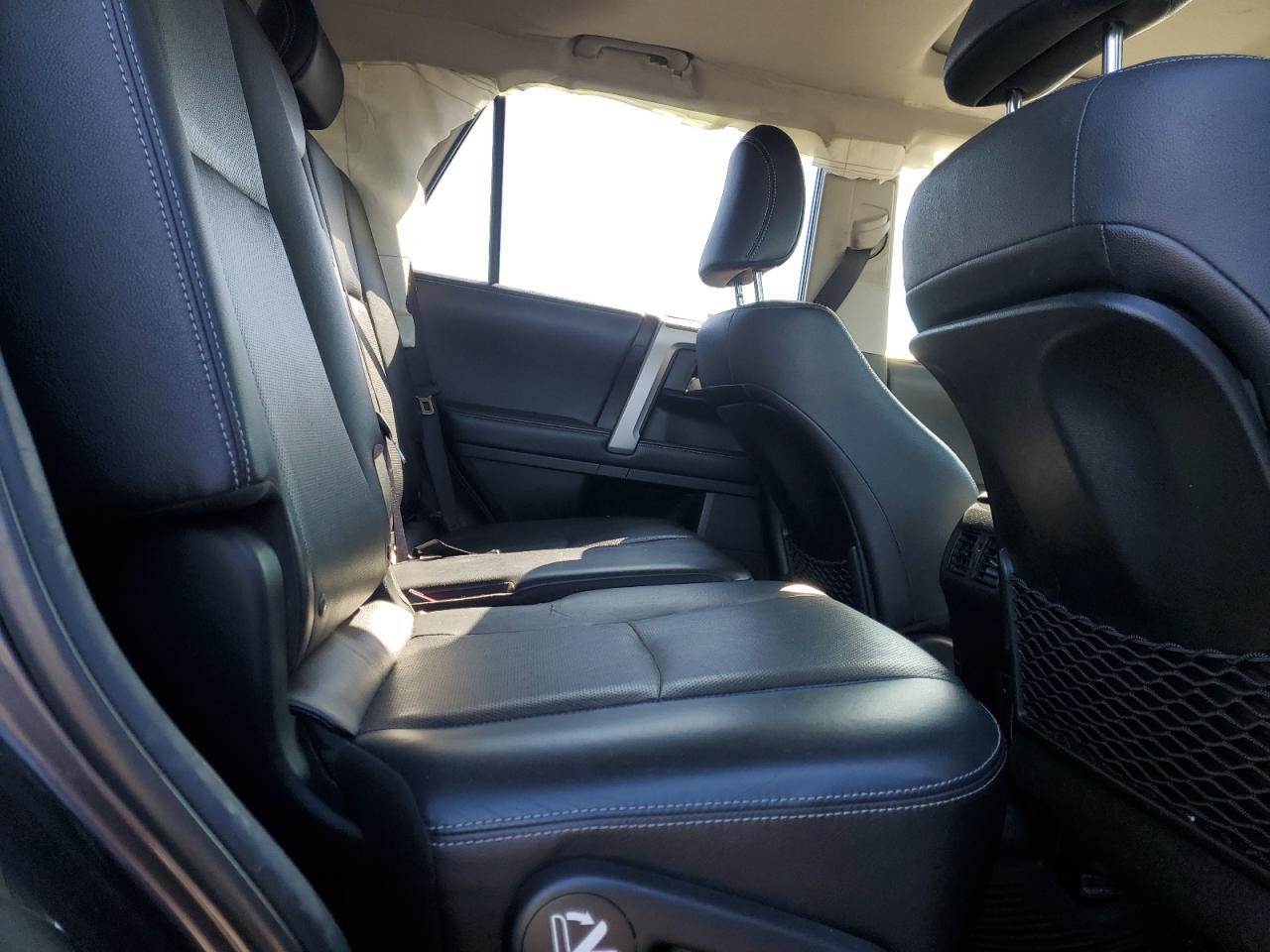 2018 TOYOTA 4Runner