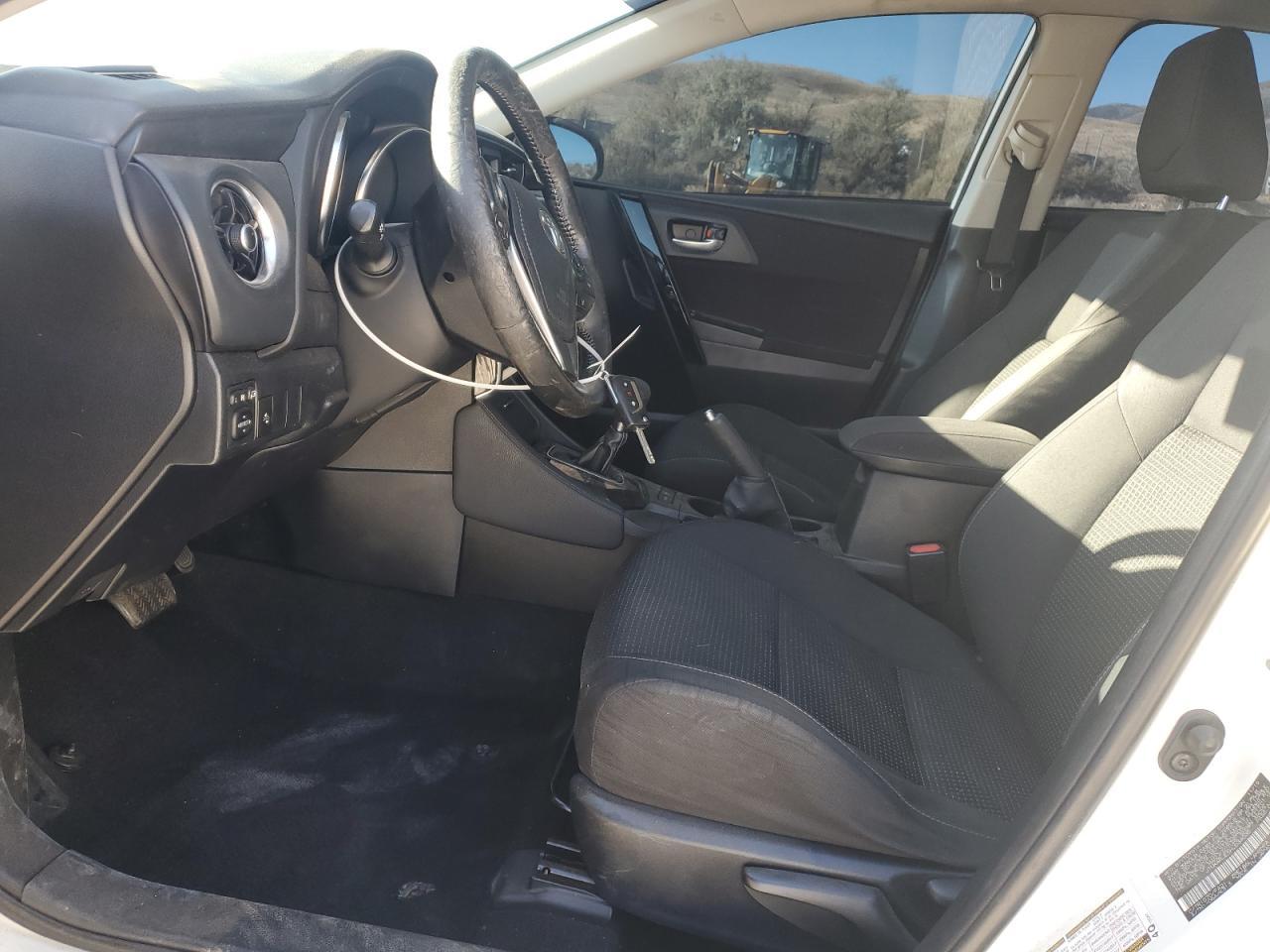 2017 TOYOTA COROLLA