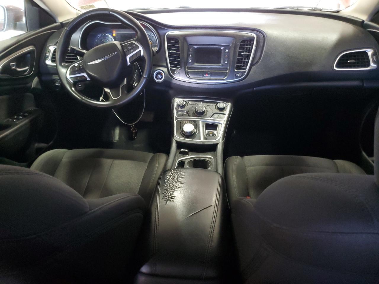 2015 CHRYSLER 200