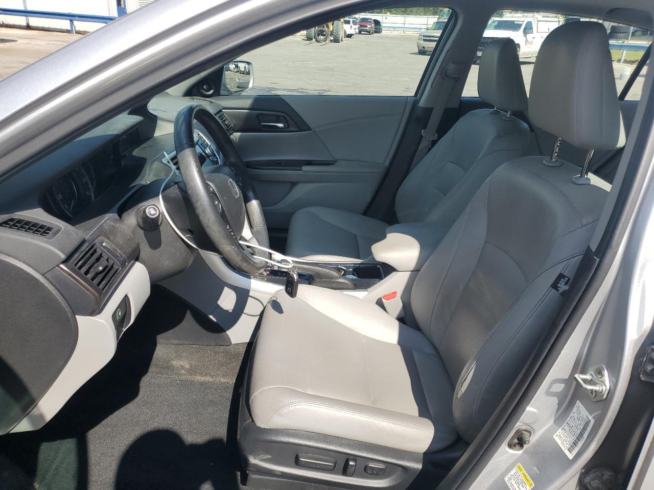 2015 HONDA ACCORD