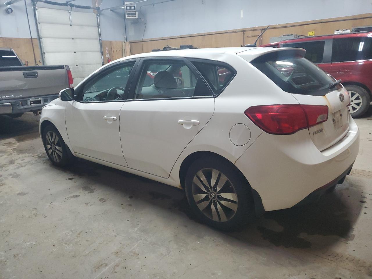 2013 KIA FORTE