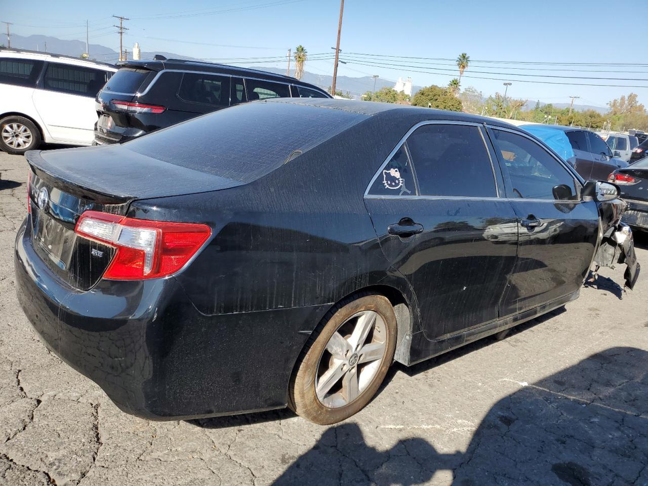 2012 TOYOTA CAMRY