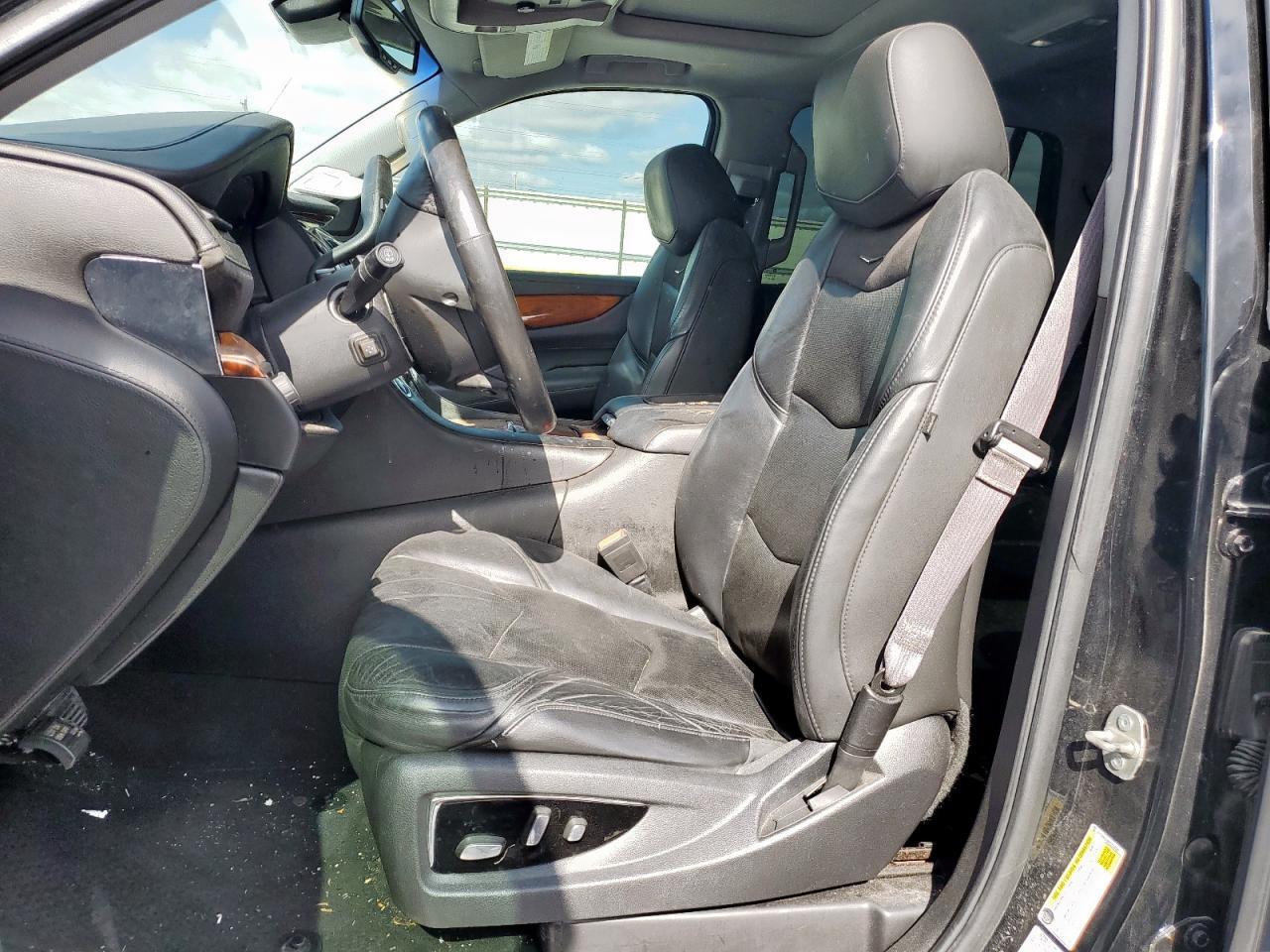 2015 CADILLAC ESCALADE