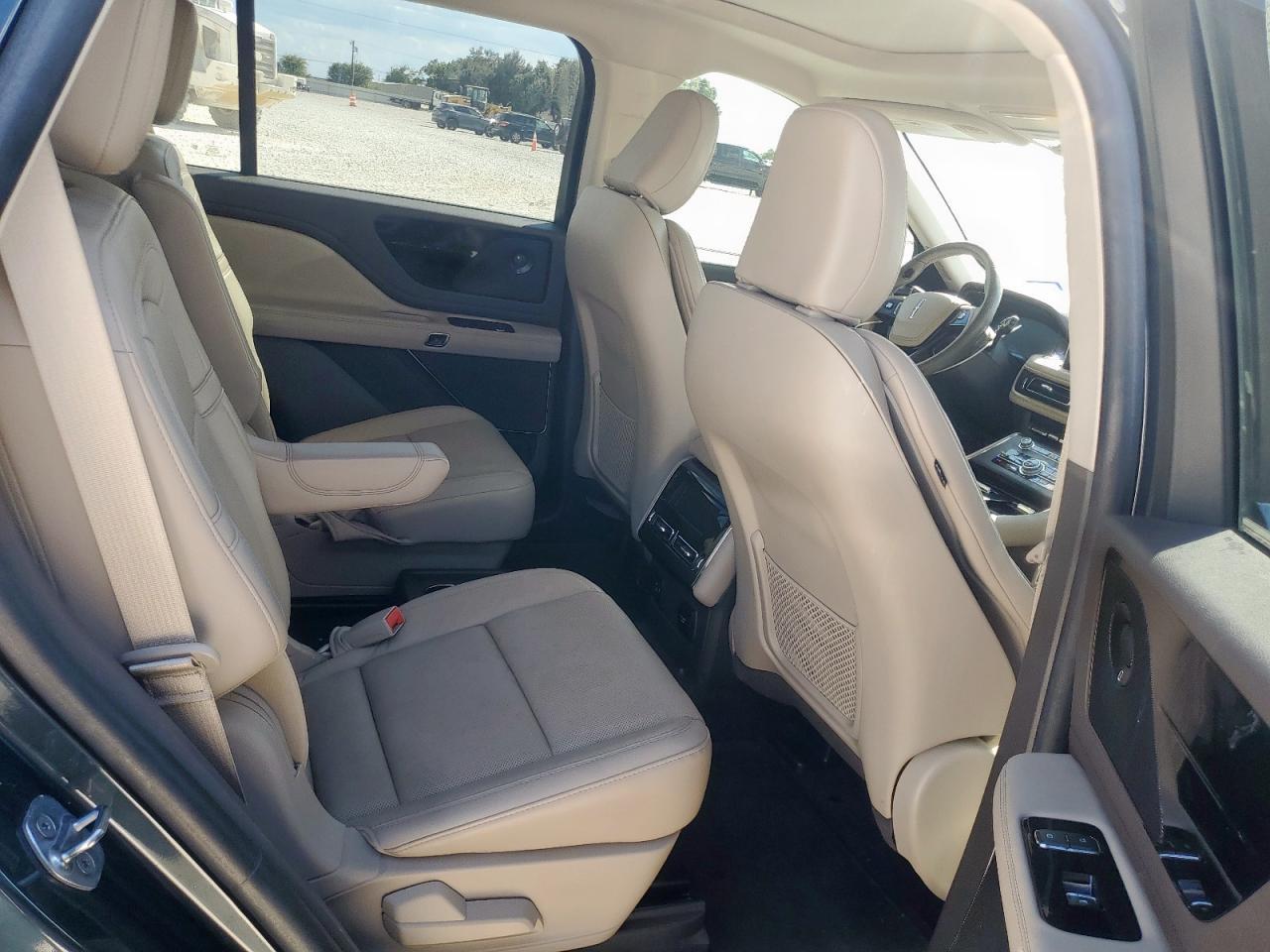 2022 LINCOLN Aviator