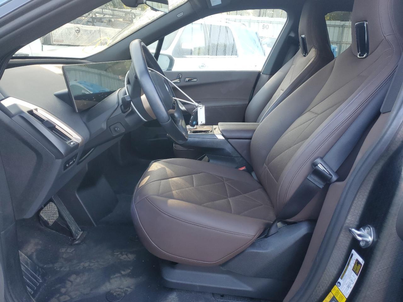 2023 BMW iX