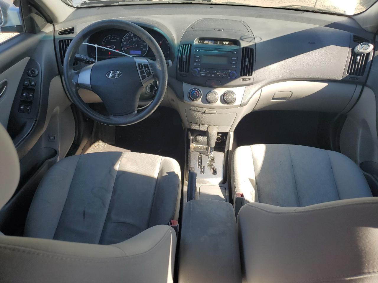 2010 HYUNDAI ELANTRA