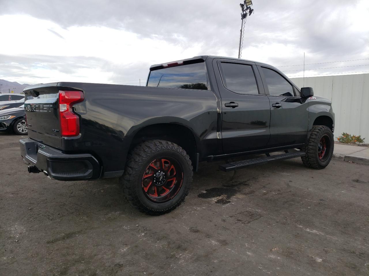 2021 CHEVROLET Silverado
