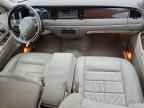 2002 LINCOLN Town Car