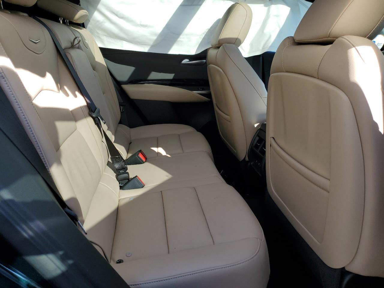 2024 CADILLAC XT4