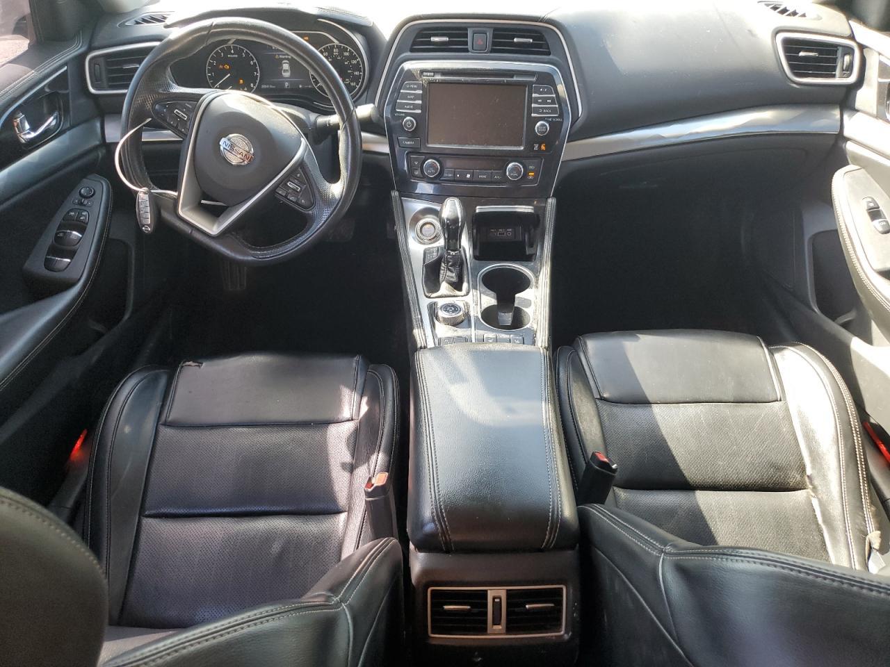 2019 NISSAN Maxima