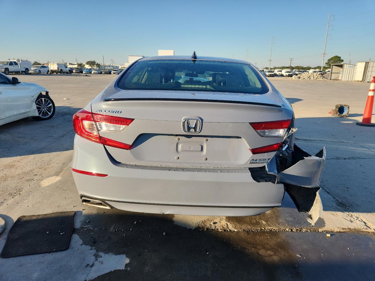 2022 HONDA ACCORD