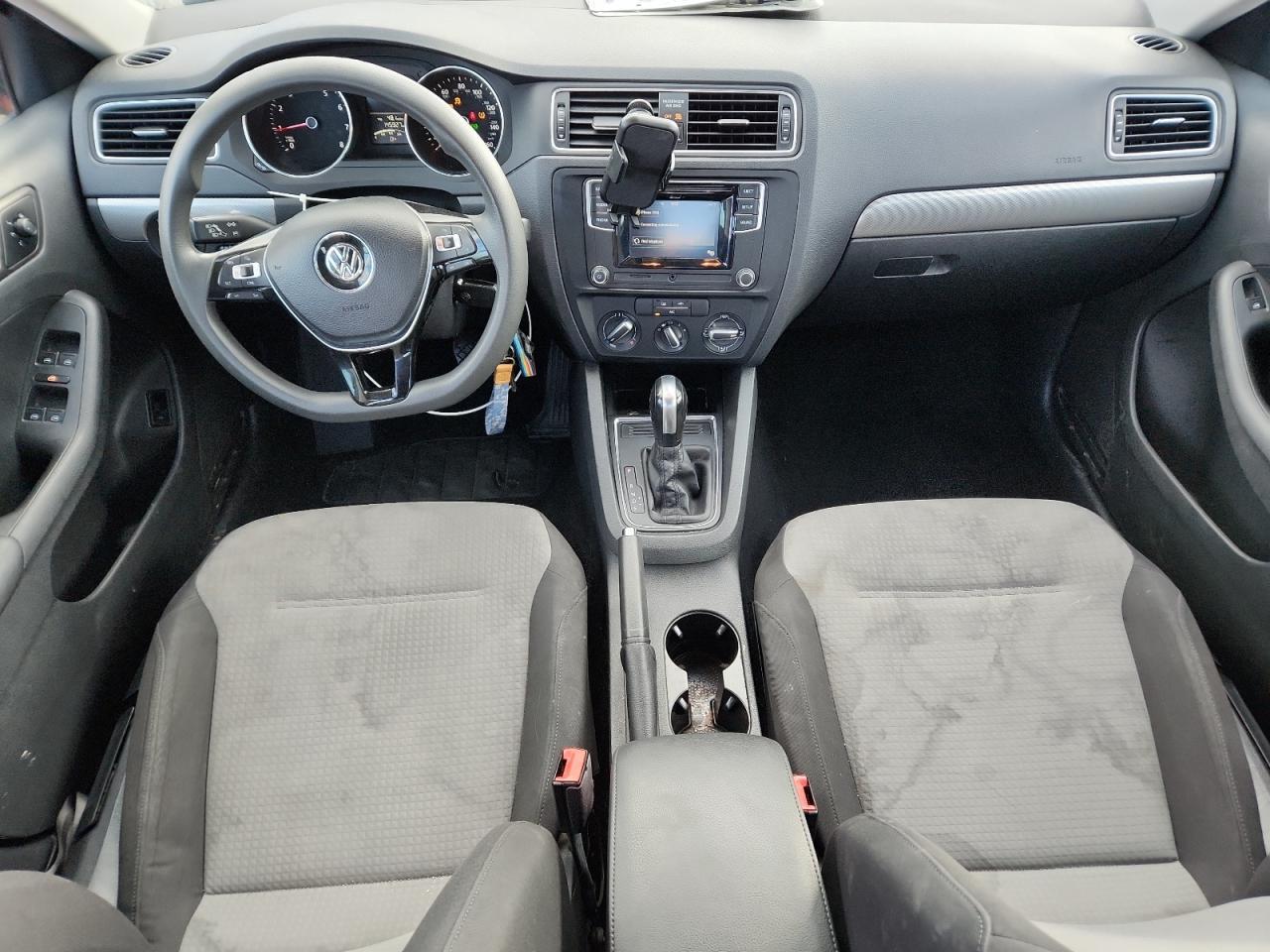 2017 VOLKSWAGEN JETTA
