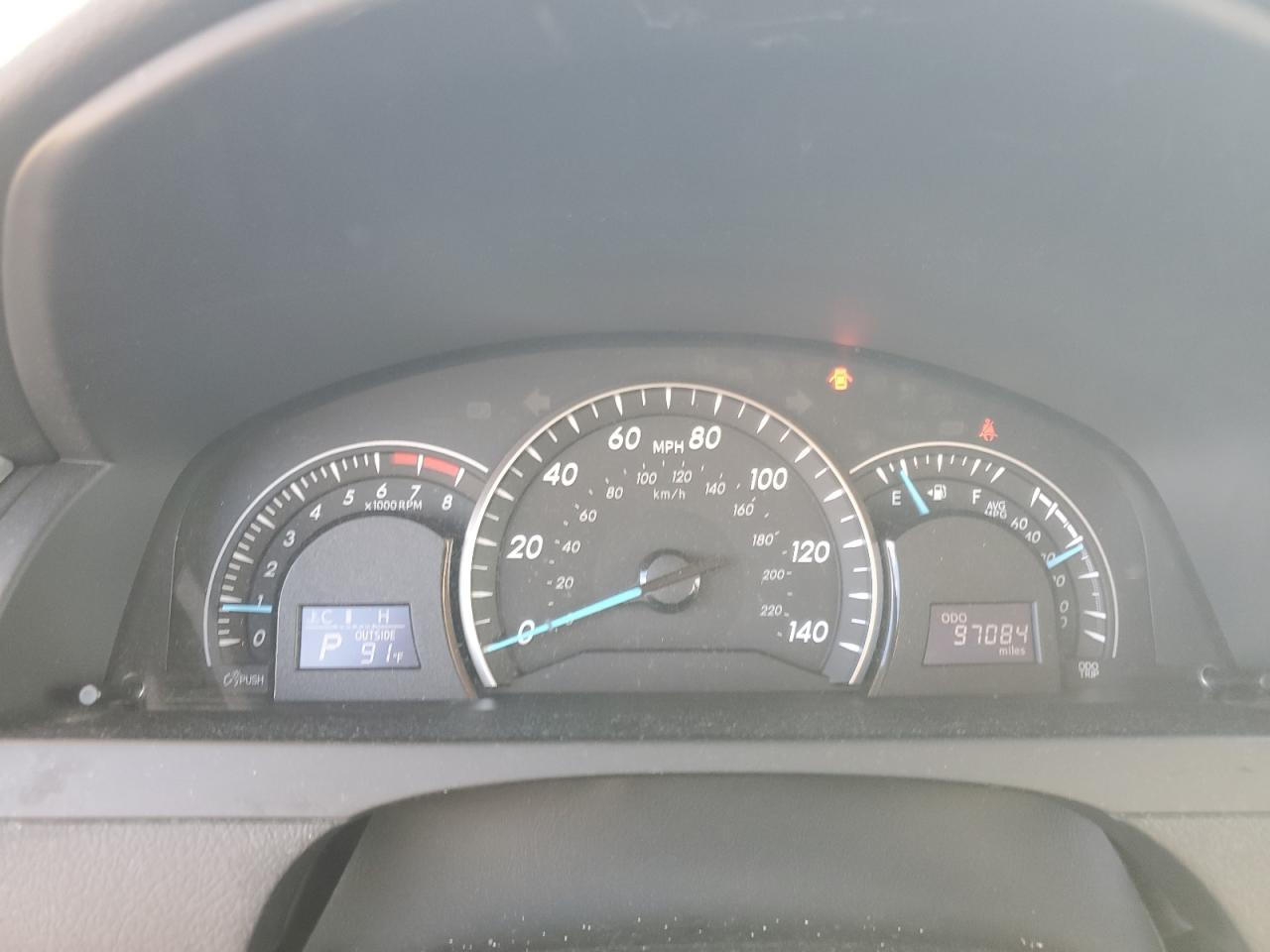 2014 TOYOTA CAMRY