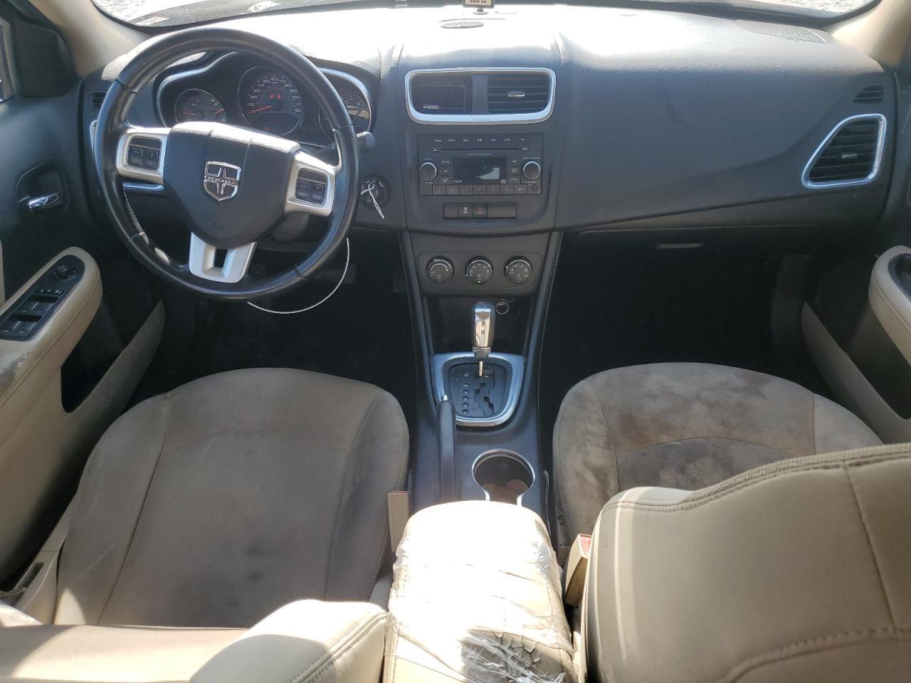 2013 DODGE Avenger