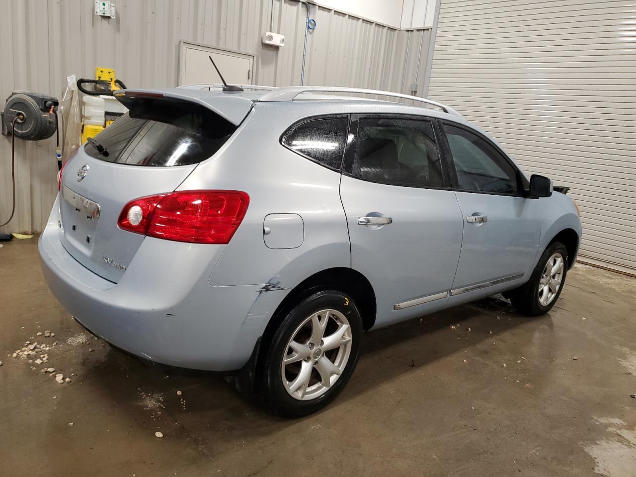2011 NISSAN ROGUE