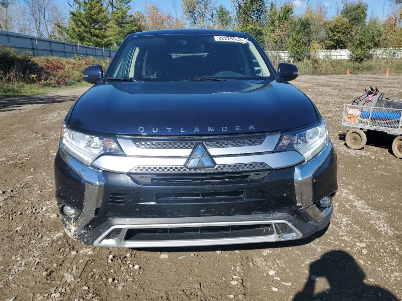 2020 MITSUBISHI outlander