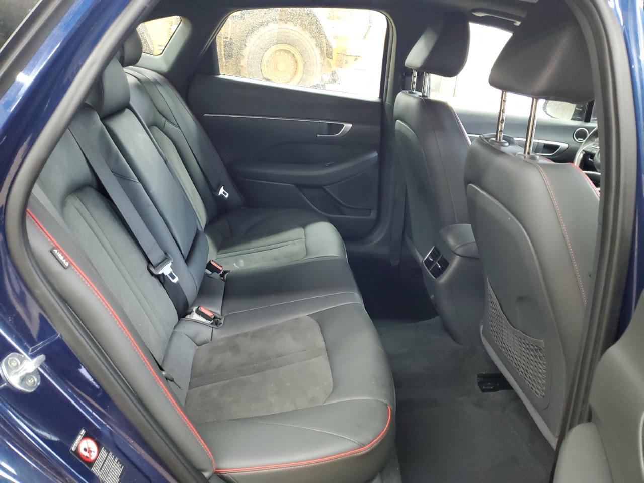 2022 HYUNDAI SONATA