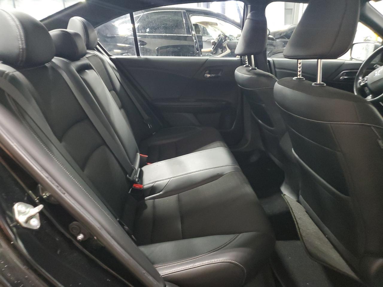 2016 HONDA ACCORD