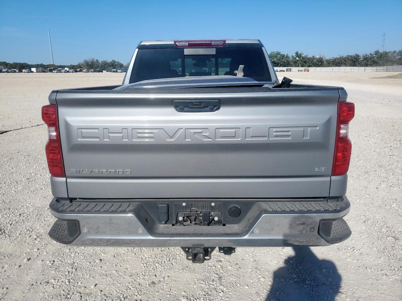 2024 CHEVROLET Silverado