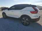 2020 VOLVO XC40