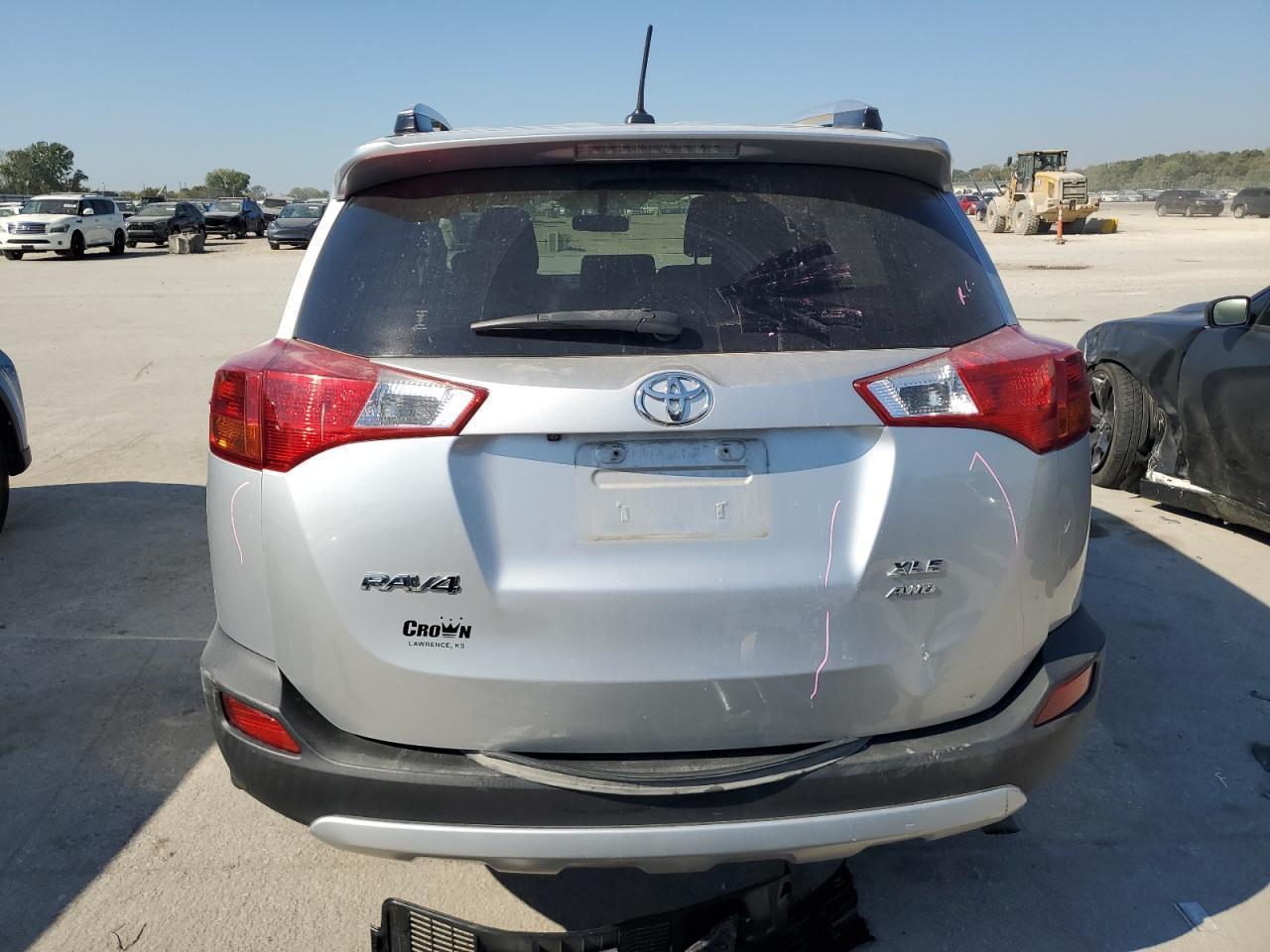 2015 TOYOTA RAV4