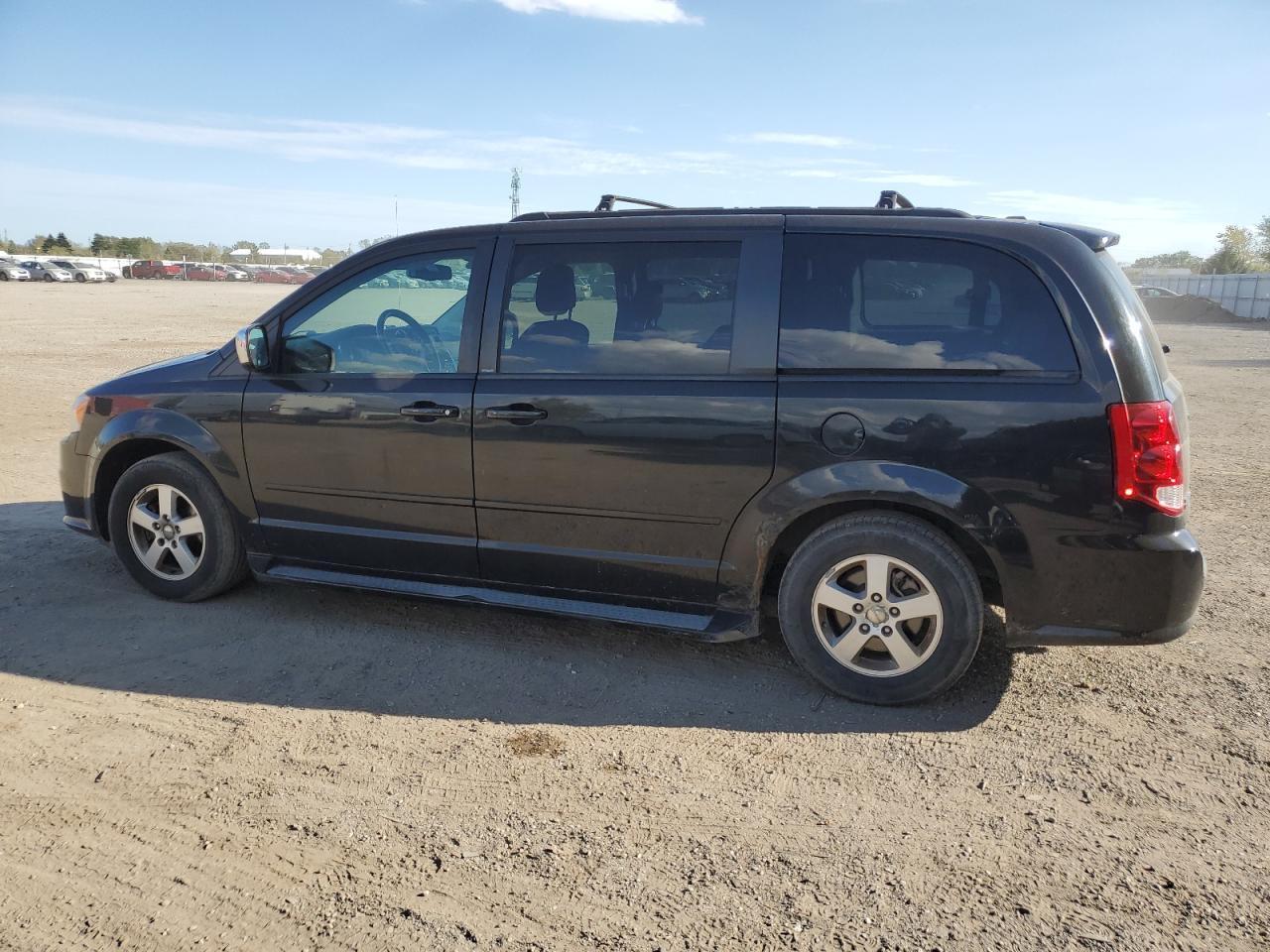 2011 DODGE GRAND CARAVAN
