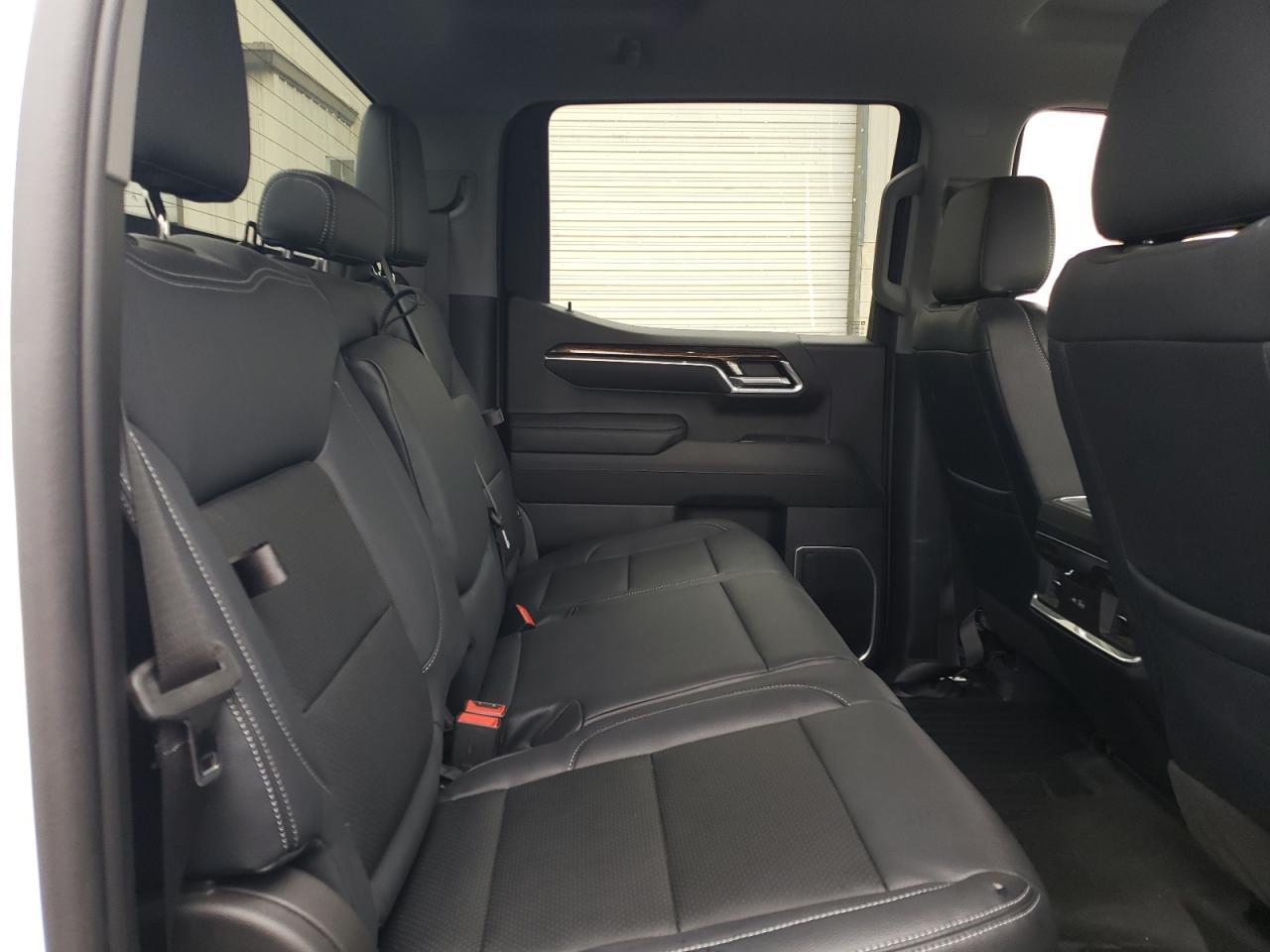 2023 GMC Sierra