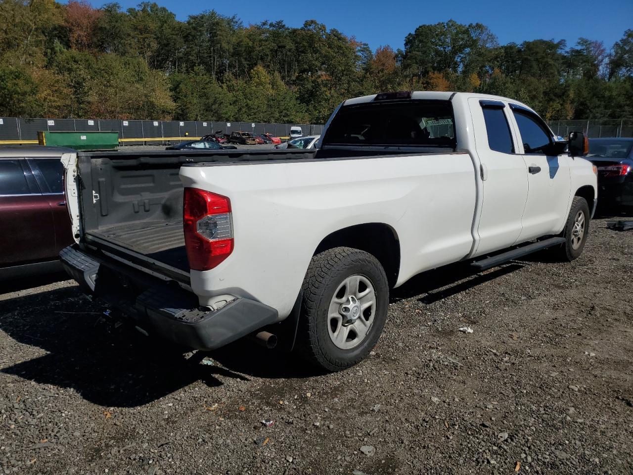 2017 TOYOTA TUNDRA