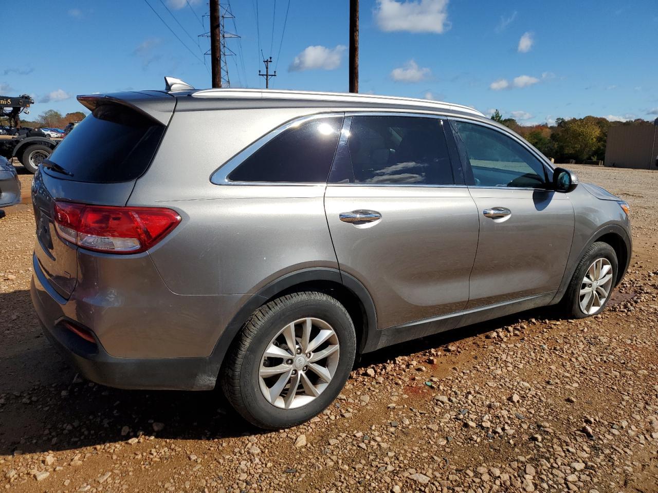 2018 KIA SORENTO