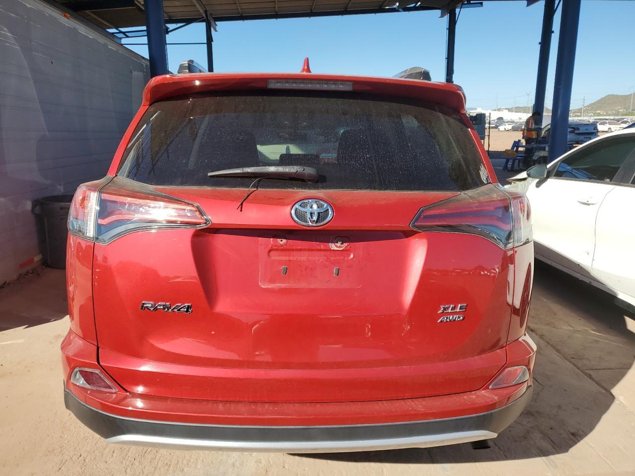 2016 TOYOTA RAV4