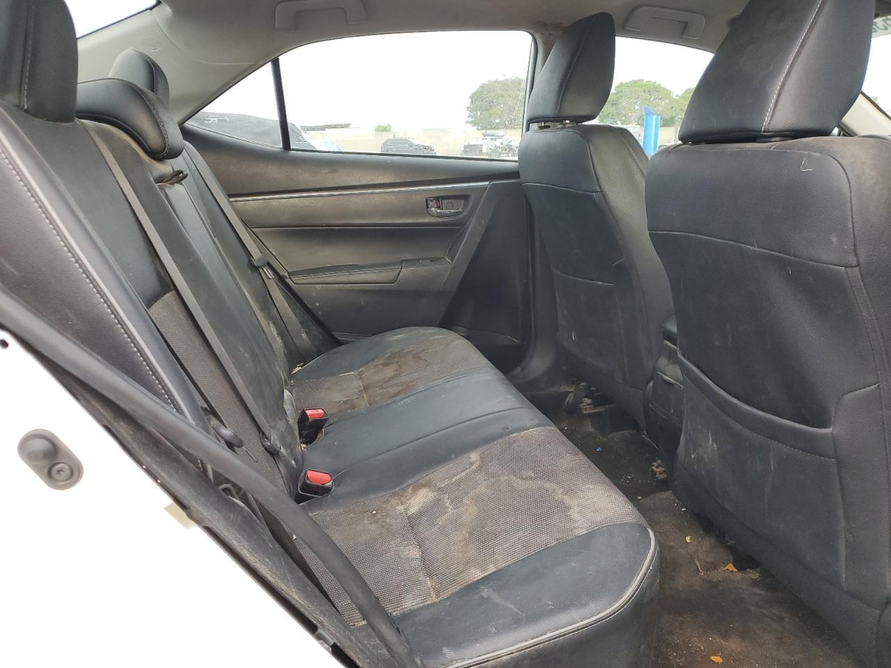 2016 TOYOTA COROLLA