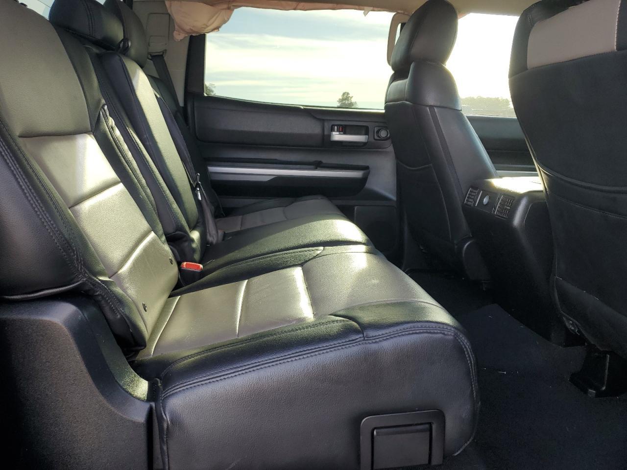 2014 TOYOTA TUNDRA