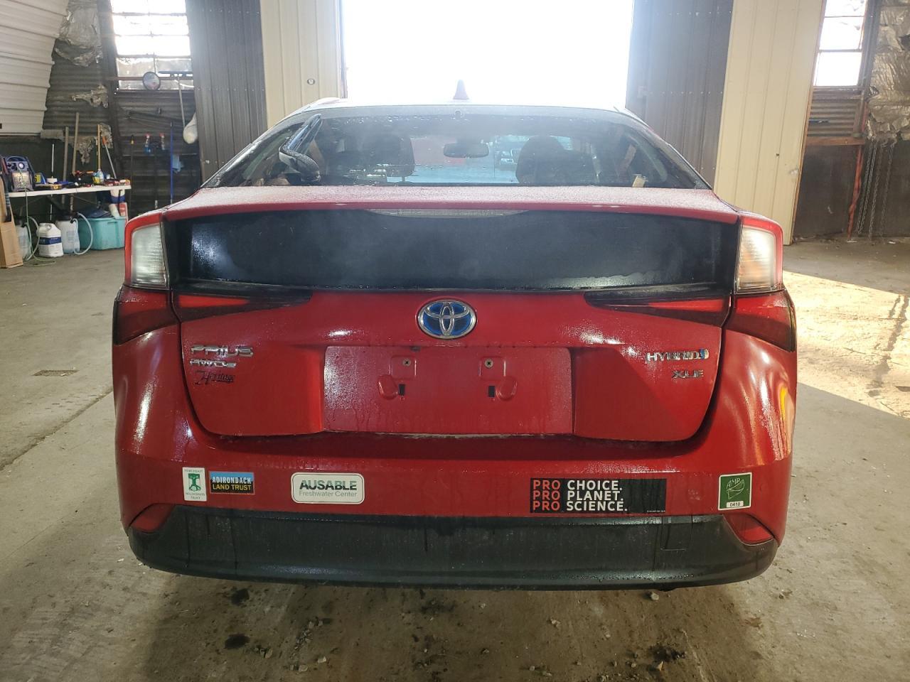 2022 TOYOTA PRIUS