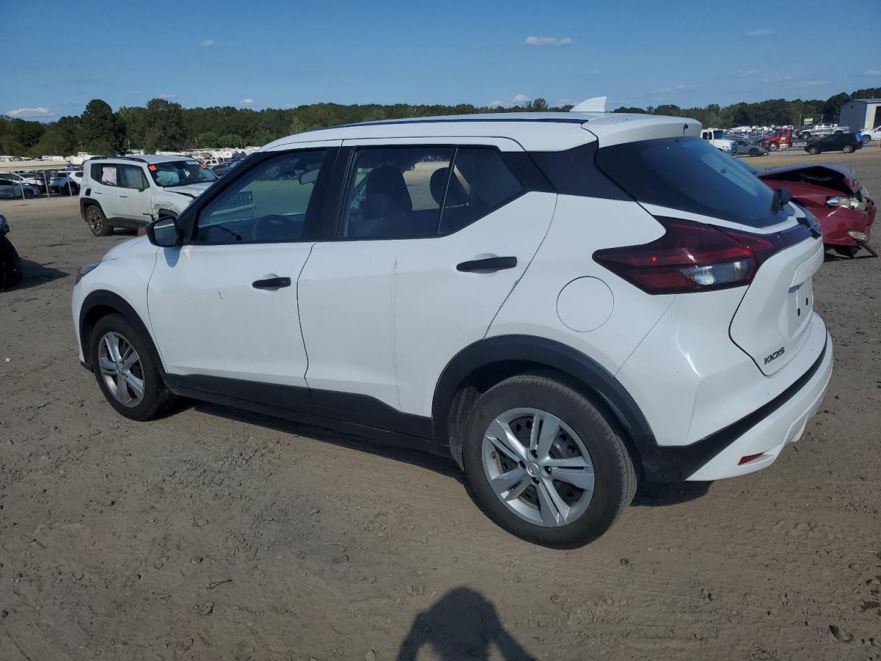 2021 NISSAN KICKS