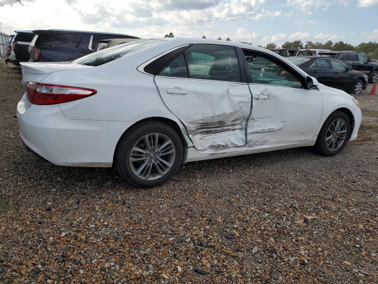 2017 TOYOTA CAMRY