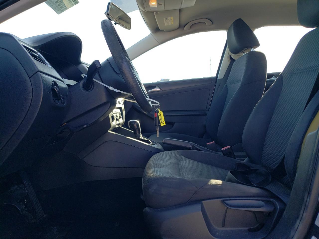 2013 VOLKSWAGEN JETTA