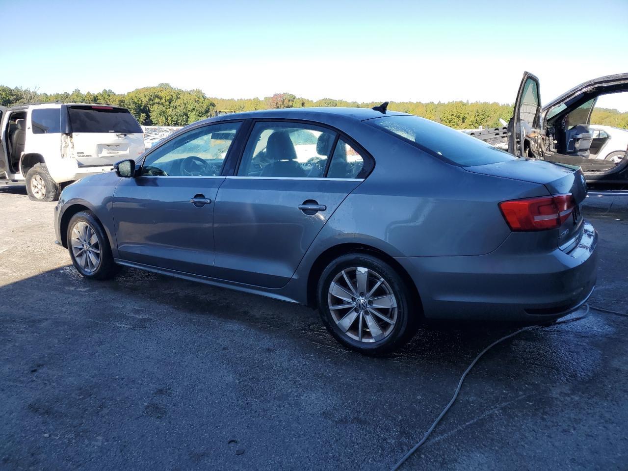 2015 VOLKSWAGEN JETTA