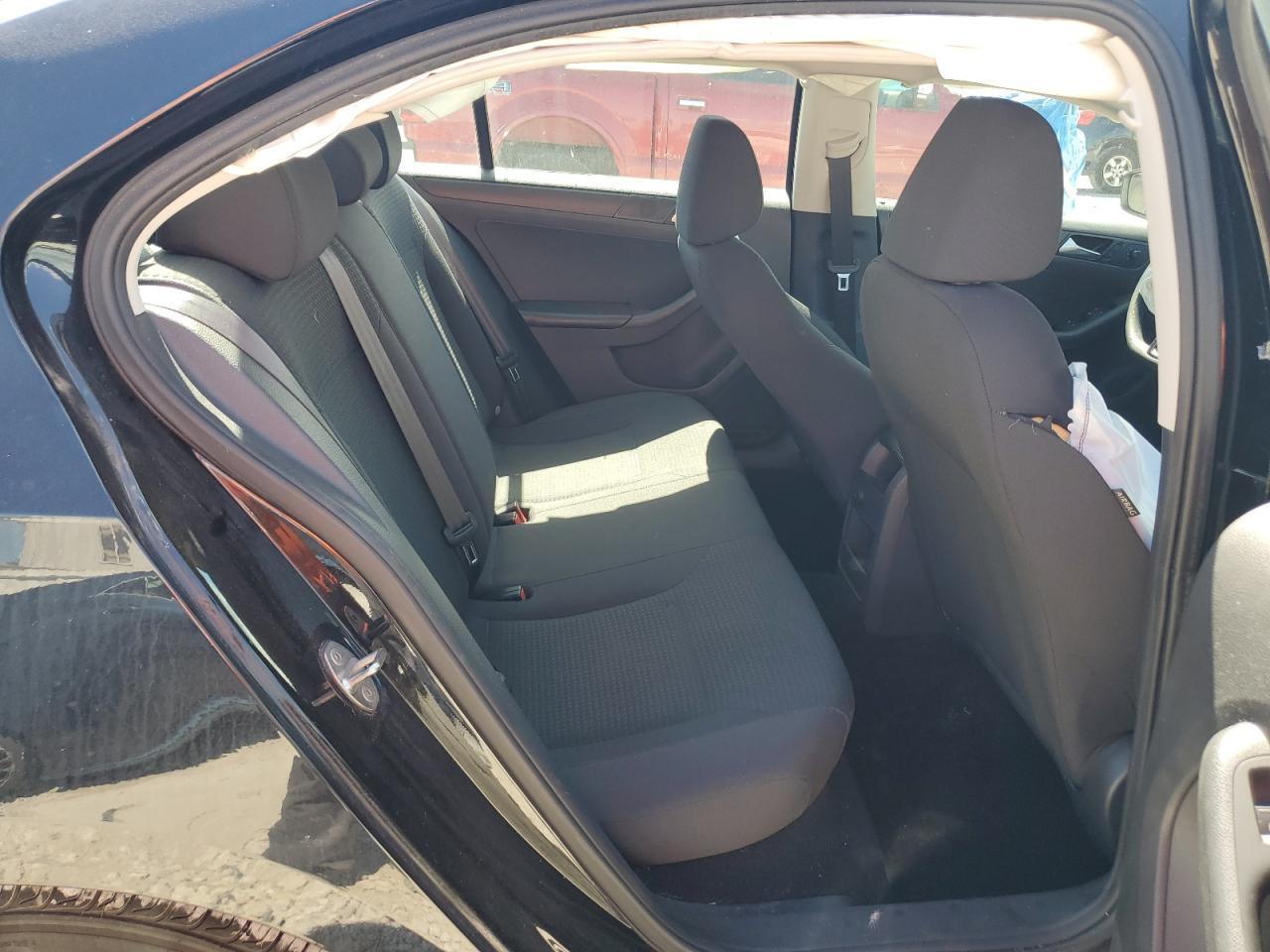 2016 VOLKSWAGEN JETTA