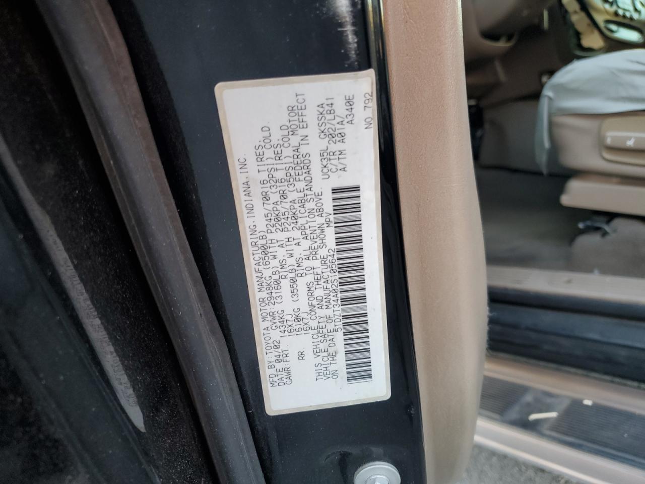 2002 TOYOTA Sequoia