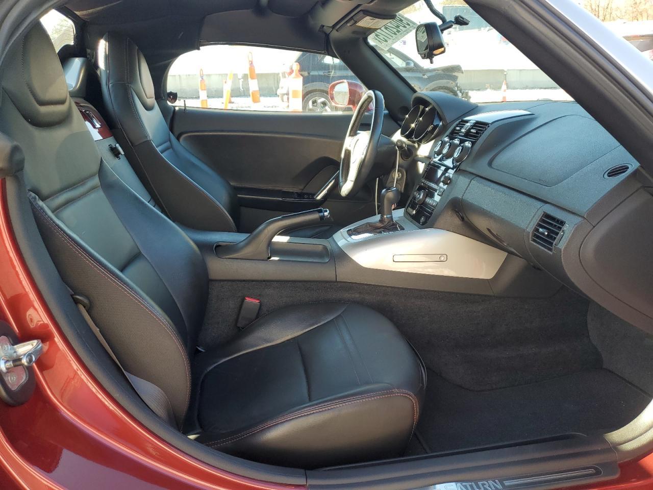 2009 SATURN Sky