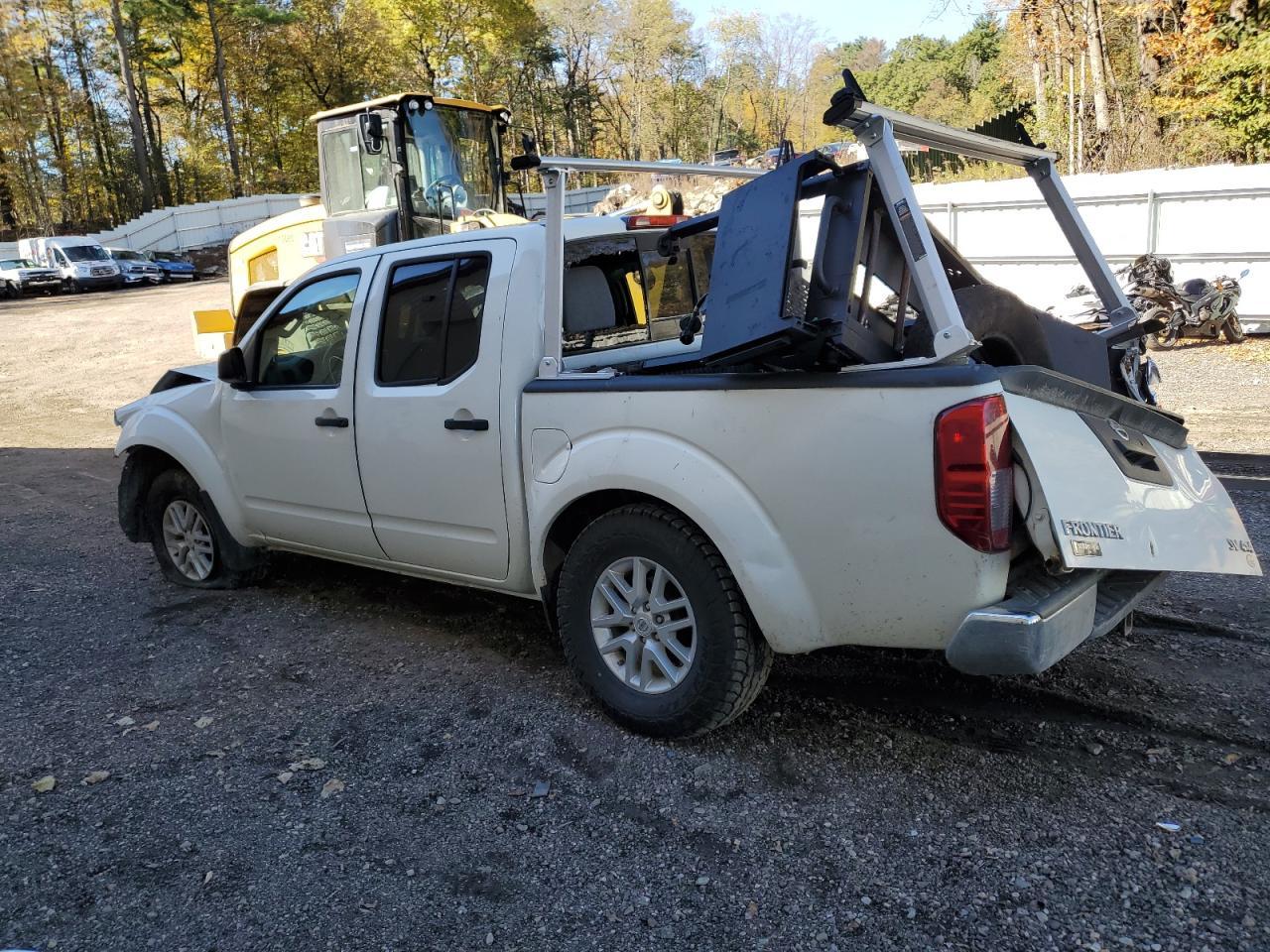 2017 NISSAN Frontier