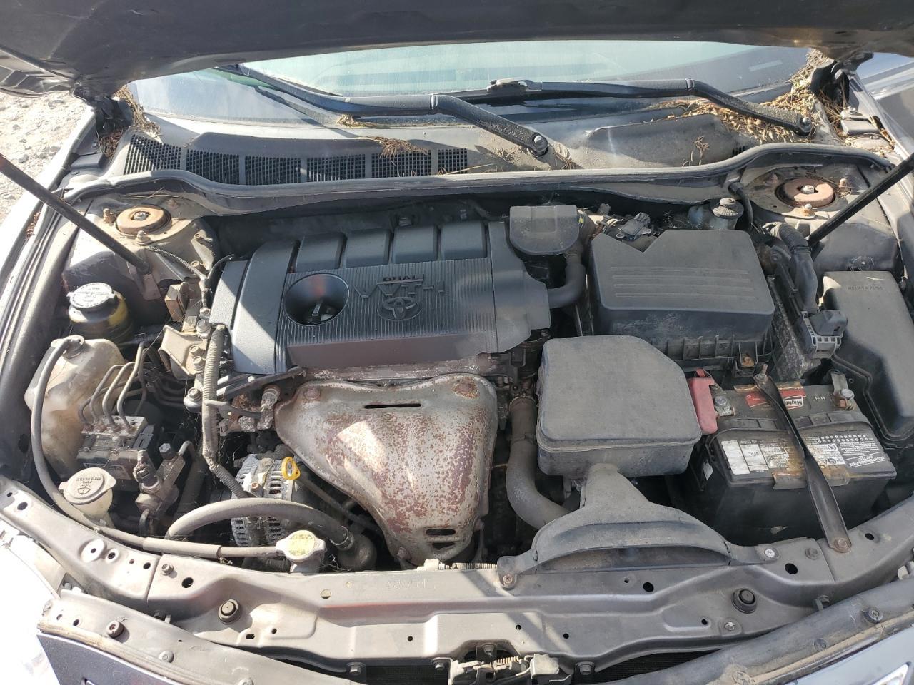 2011 TOYOTA CAMRY