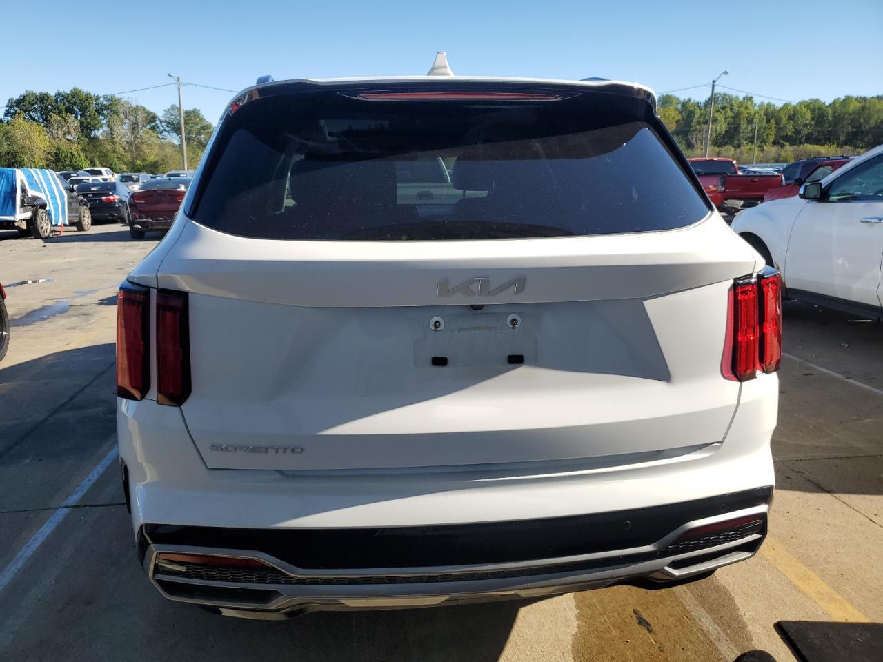 2023 KIA SORENTO