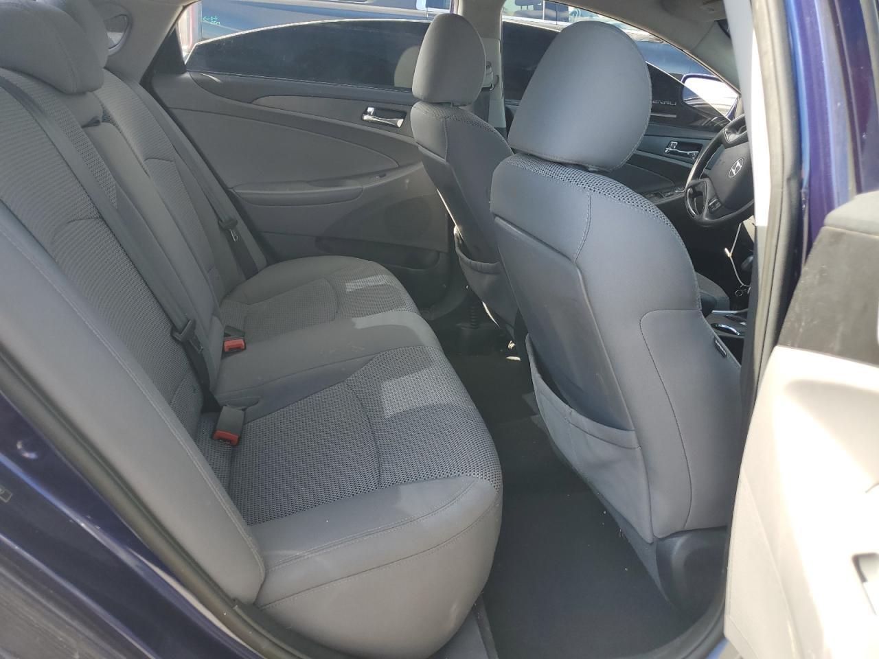 2012 HYUNDAI SONATA