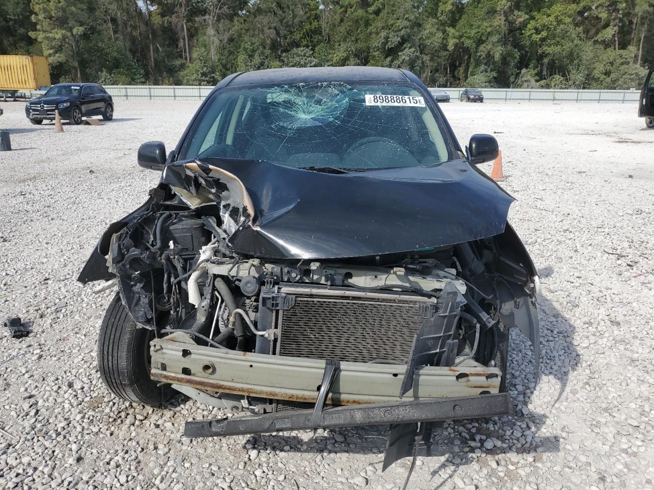 2013 NISSAN VERSA
