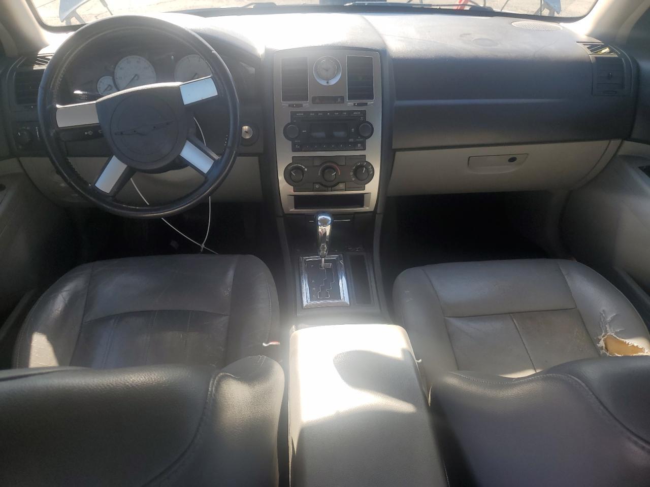 2006 CHRYSLER 300